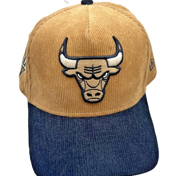 Chicago Bulls Hat Cap Snap Back Men One Size Tan NBA Basketball New Era Corduroy - Picture 1 of 8